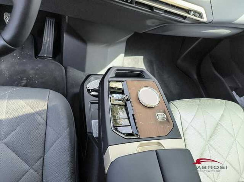 BMW iX nuova a Viterbo (16)