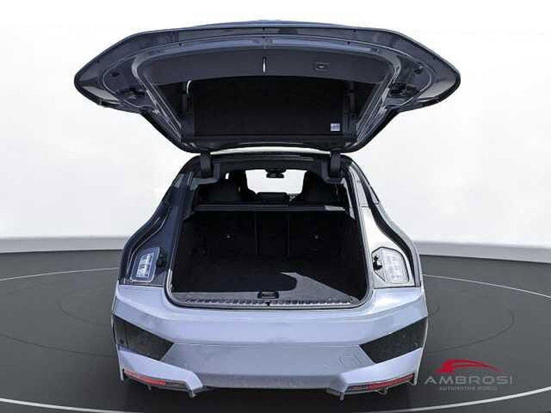 BMW iX nuova a Viterbo (9)