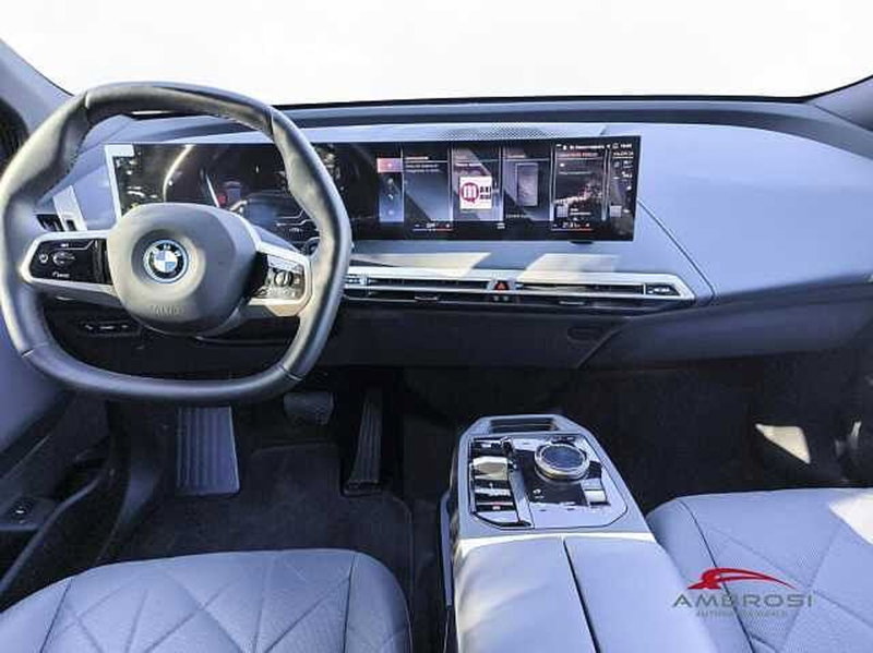 BMW iX nuova a Viterbo (16)