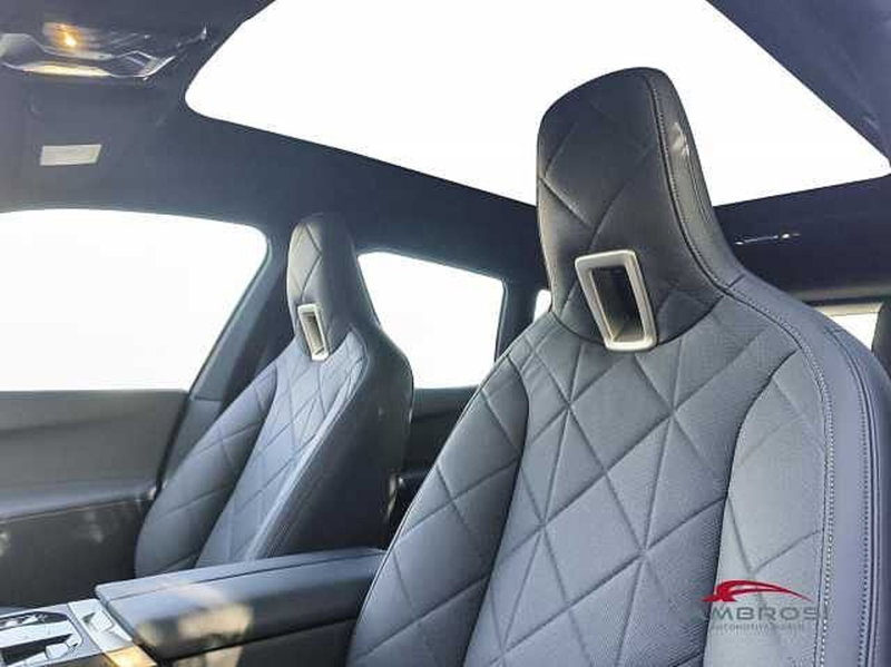 BMW iX nuova a Viterbo (17)