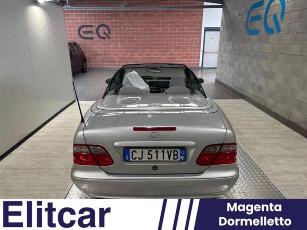 Mercedes-Benz CLK usata a Milano (16)