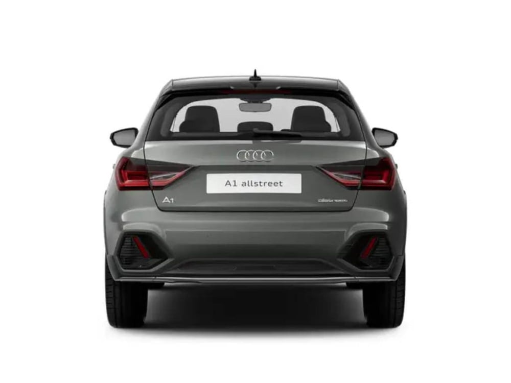 Audi A1 allstreet nuova a Novara (4)