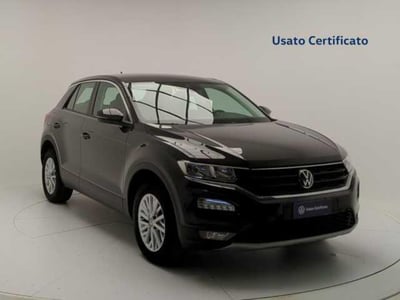 Volkswagen T-Roc 1.0 TSI Business BlueMotion Technology del 2021 usata a Pratola Serra