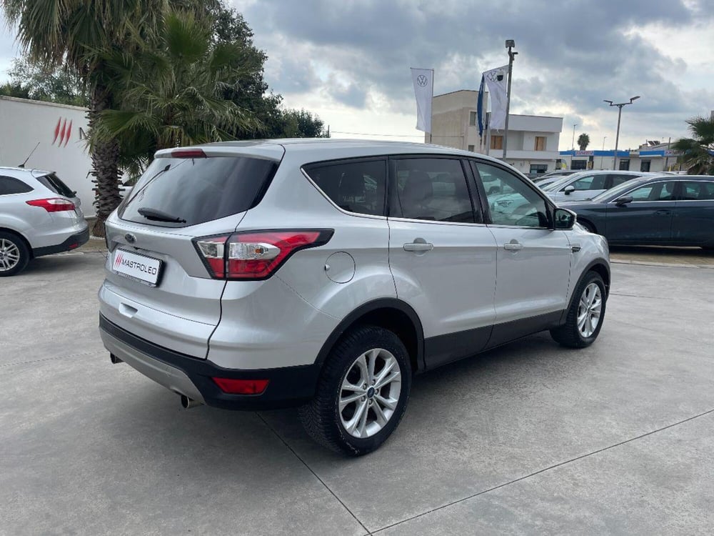 Ford Kuga usata a Lecce (9)