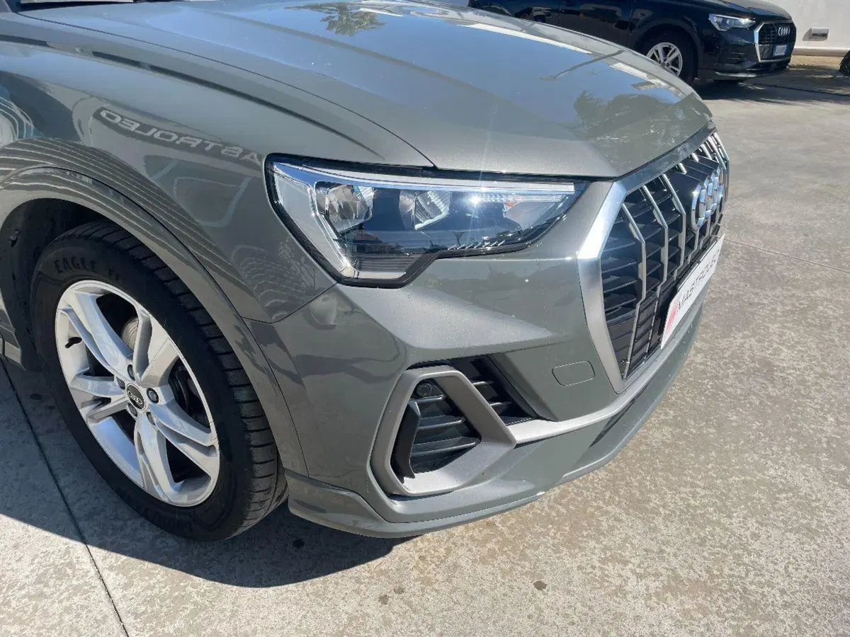 Audi Q3 Sportback usata a Lecce (11)