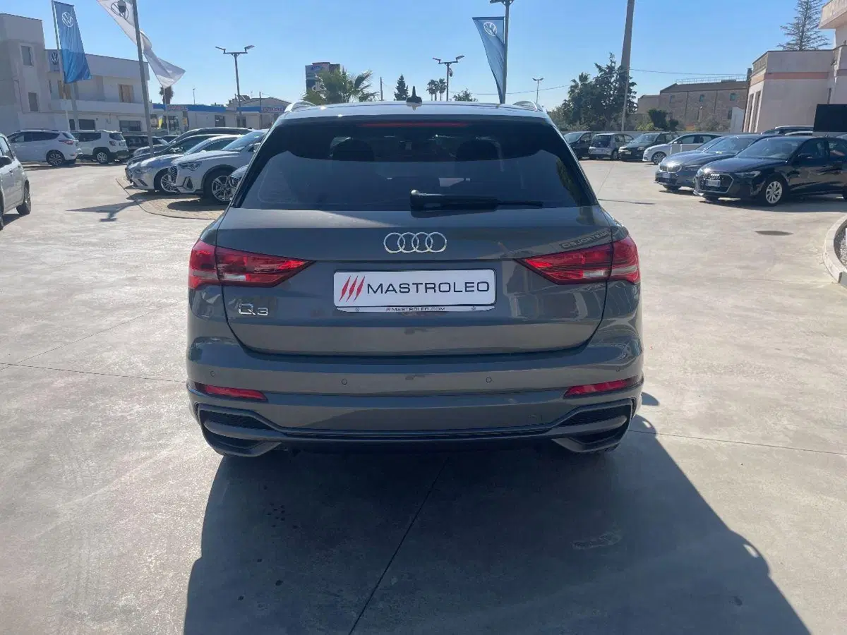 Audi Q3 Sportback usata a Lecce (14)