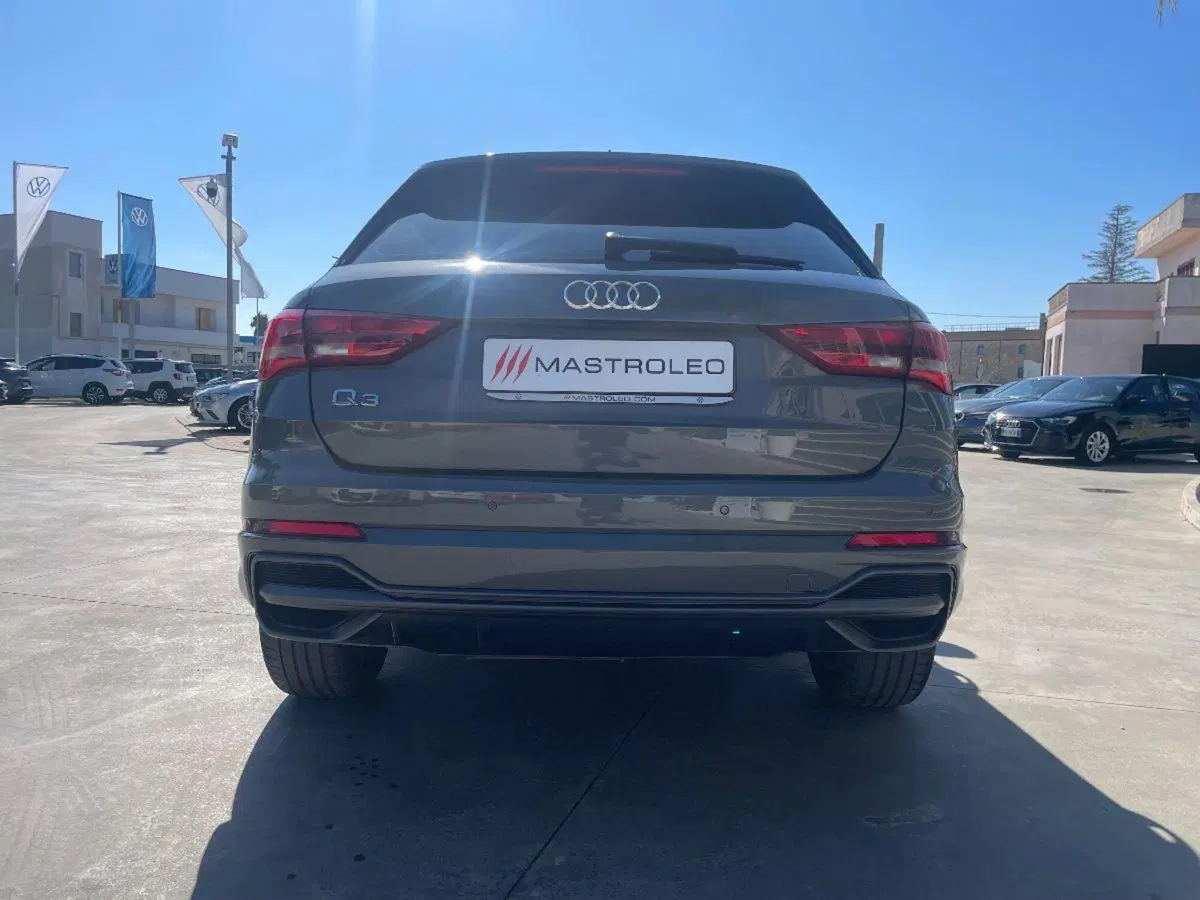 Audi Q3 Sportback usata a Lecce (15)