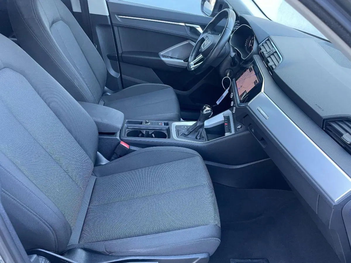 Audi Q3 Sportback usata a Lecce (19)
