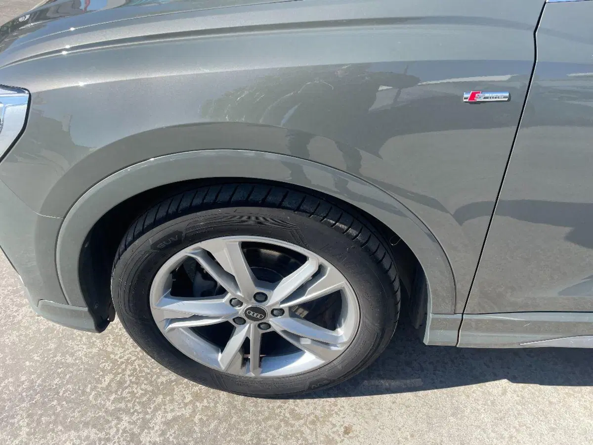 Audi Q3 Sportback usata a Lecce (6)