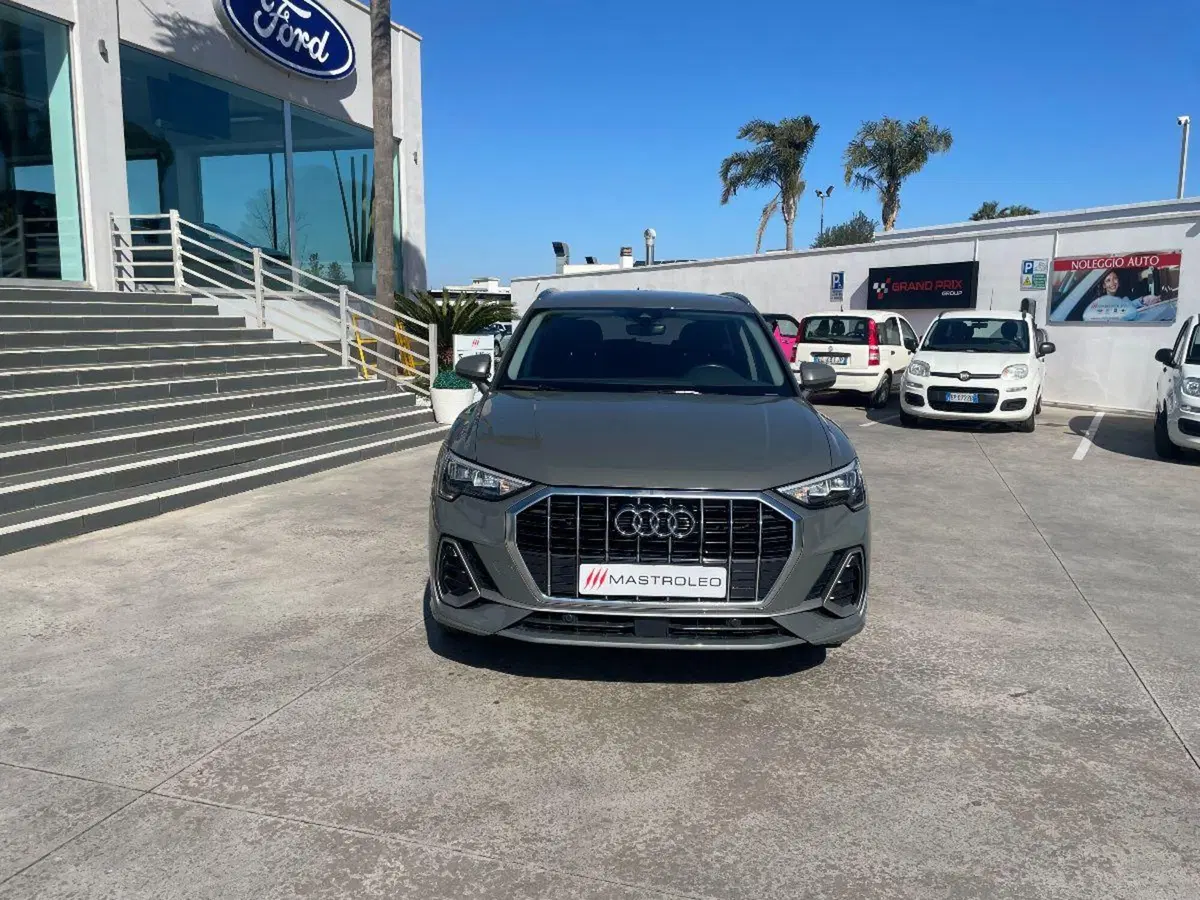 Audi Q3 Sportback usata a Lecce (7)