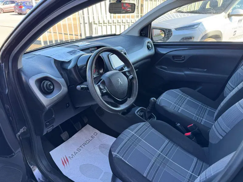 Peugeot 108 usata a Lecce (17)