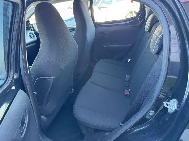 Peugeot 108 usata a Lecce (18)