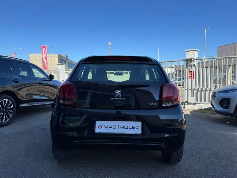 Peugeot 108 usata a Lecce (7)