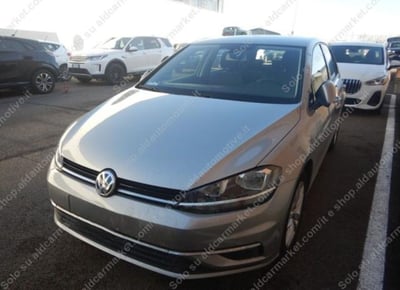 Volkswagen Golf 1.6 TDI 115CV DSG 5p. Business BlueMotion Technology  del 2018 usata a Tricase