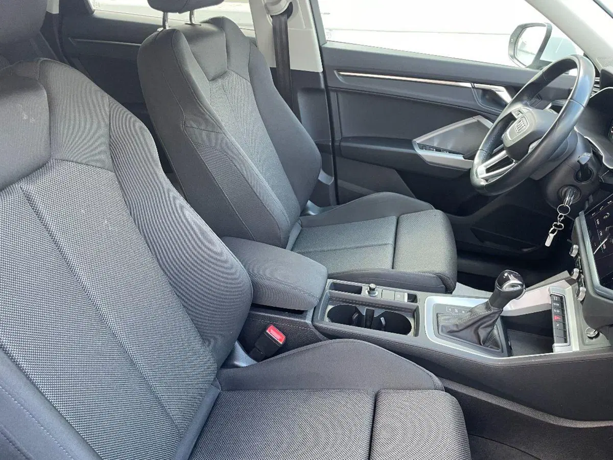 Audi Q3 Sportback usata a Lecce (20)