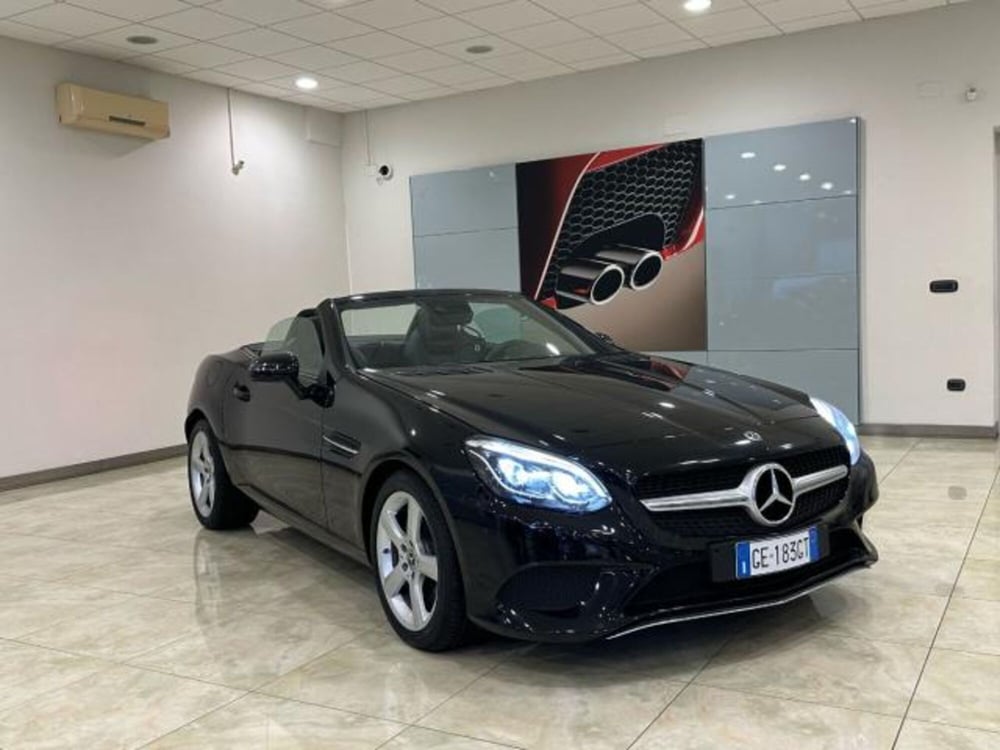 Mercedes-Benz SLC usata a Napoli (15)