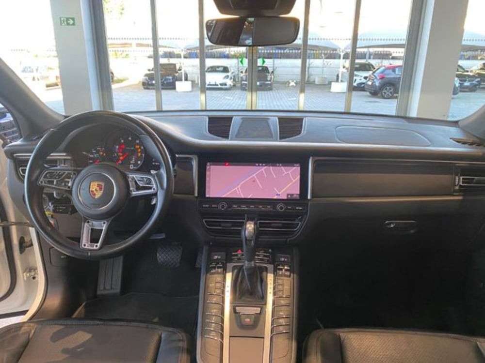 Porsche Macan usata a Livorno (17)