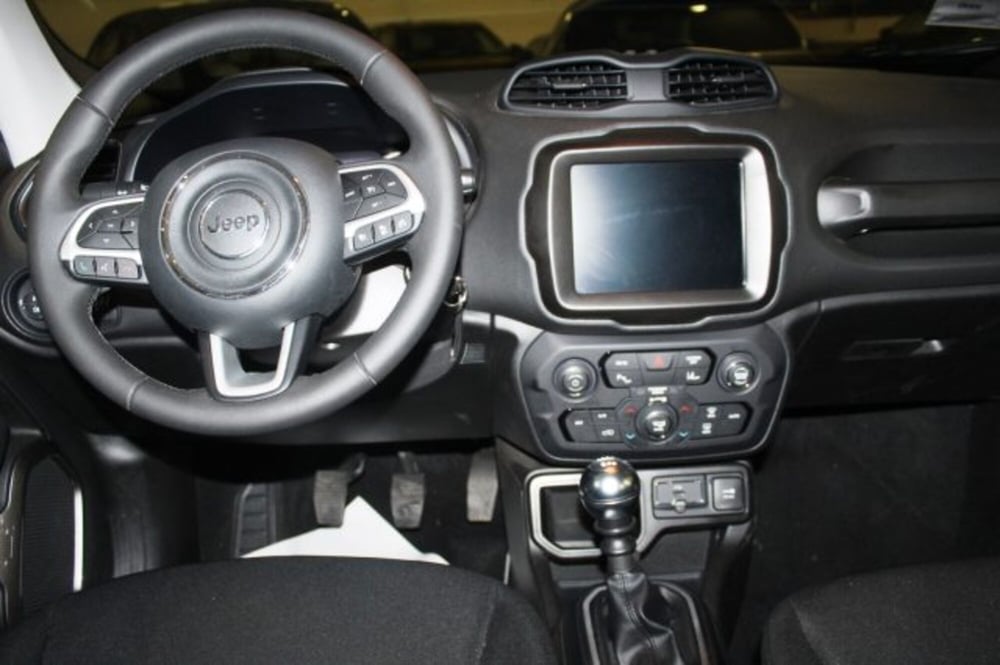 Jeep Renegade usata a Terni (11)