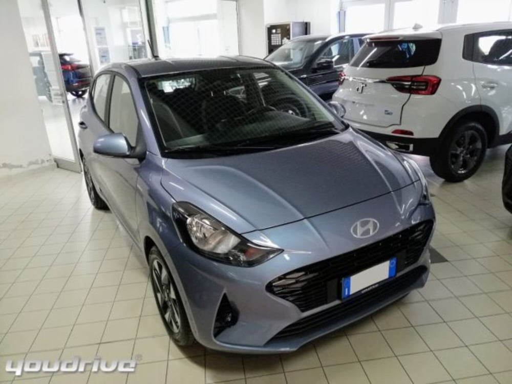 Hyundai i10 nuova a Napoli (2)