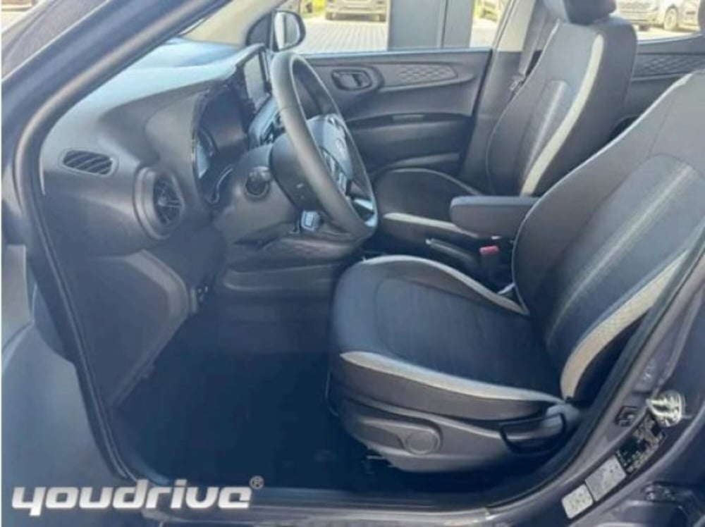 Hyundai i10 usata a Napoli (8)