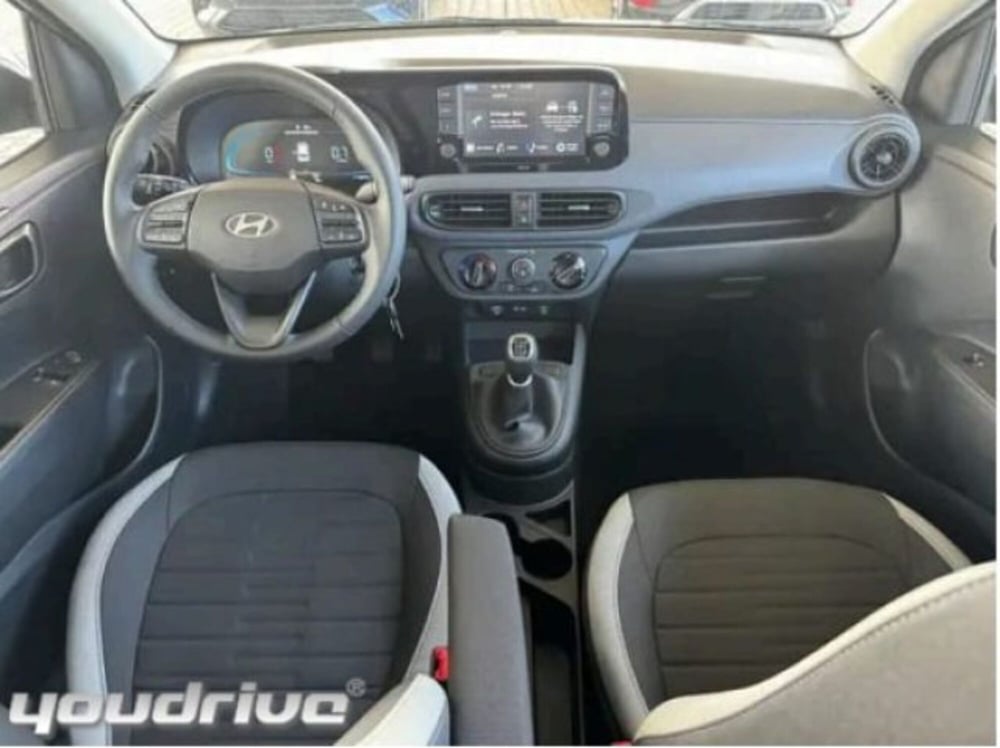 Hyundai i10 usata a Napoli (10)