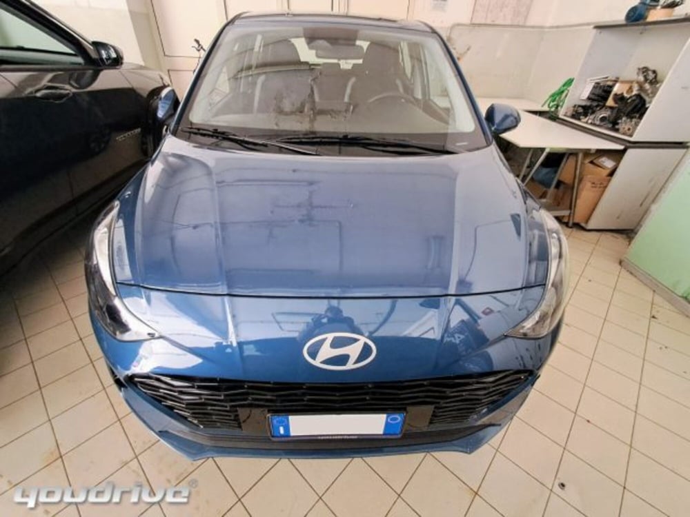 Hyundai i10 nuova a Napoli (2)