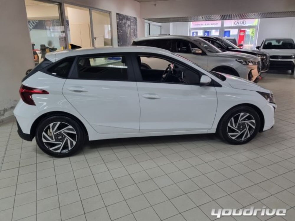 Hyundai i20 usata a Napoli (3)