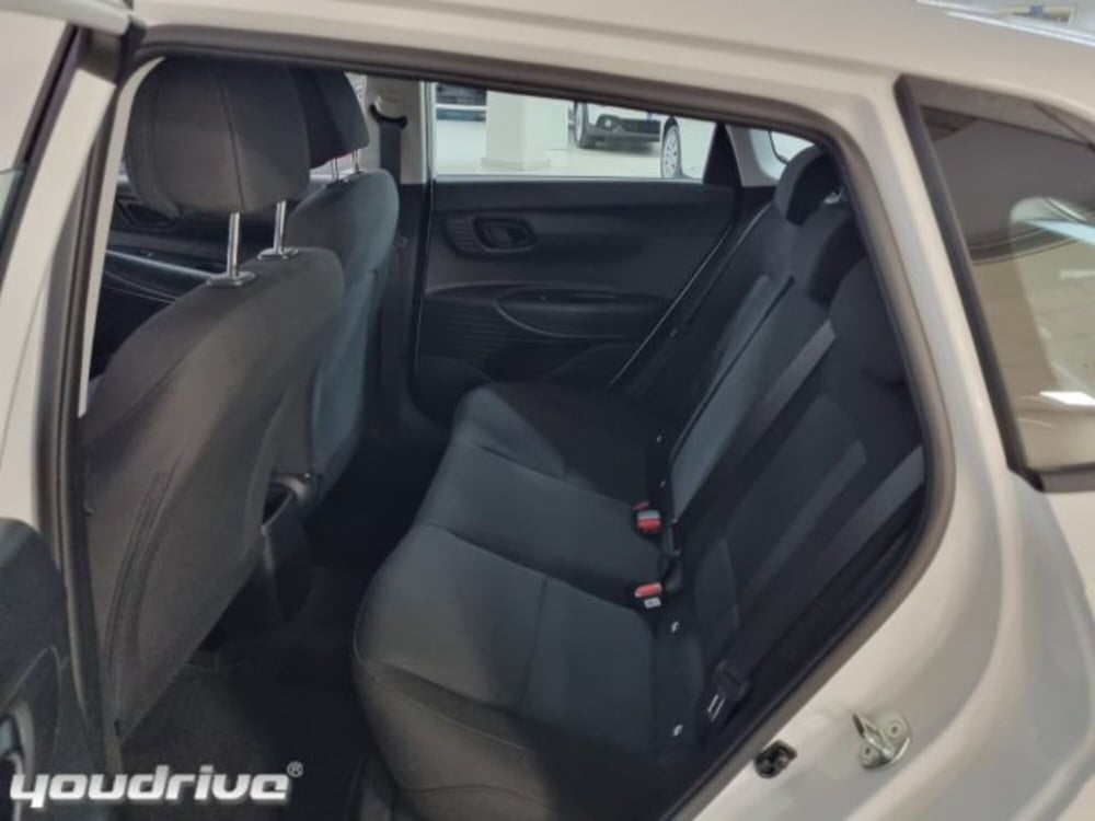 Hyundai i20 usata a Napoli (9)