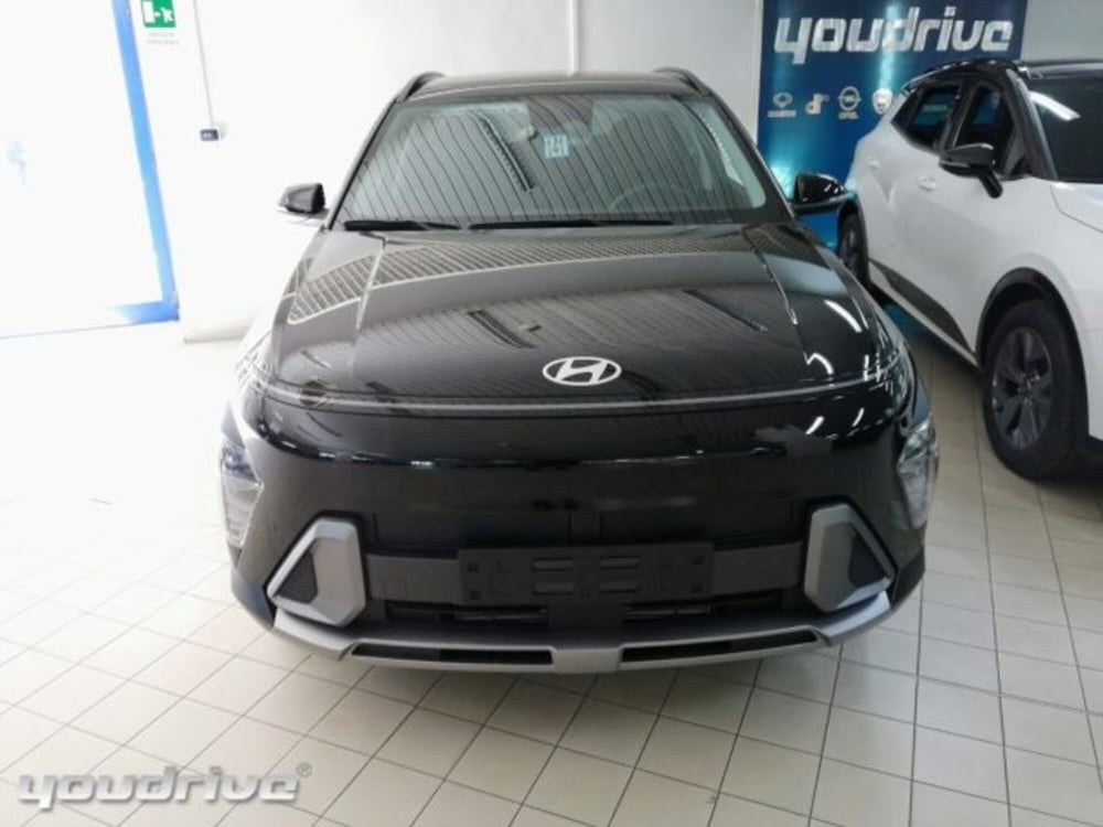 Hyundai Kona nuova a Napoli (2)