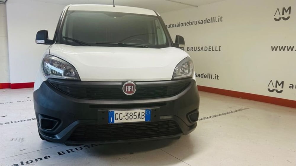 Fiat Doblò Furgone usata a Lecco (2)