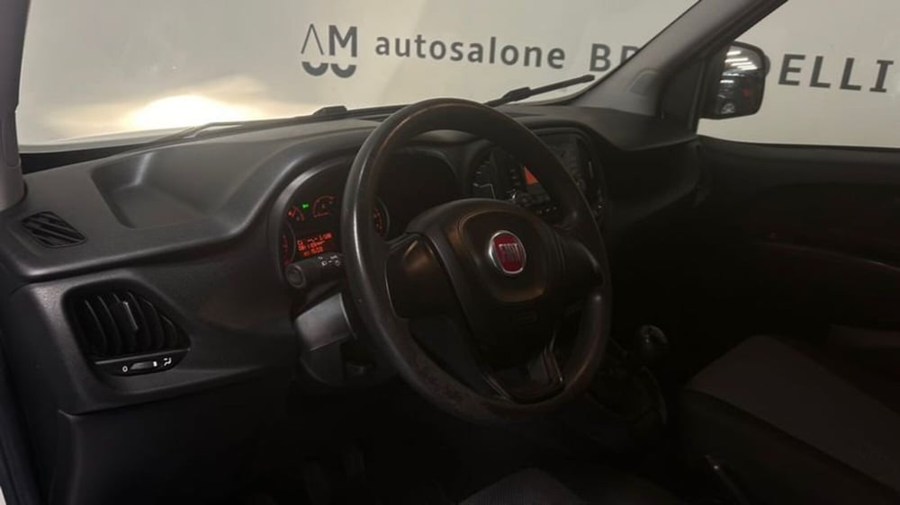 Fiat Doblò Furgone usata a Lecco (6)