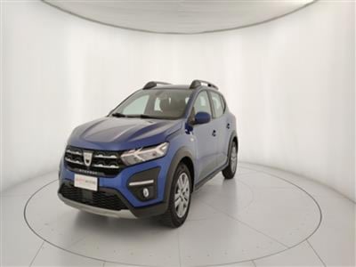 Dacia Sandero Stepway 1.0 tce Essential Eco-g 100cv del 2021 usata a Bari