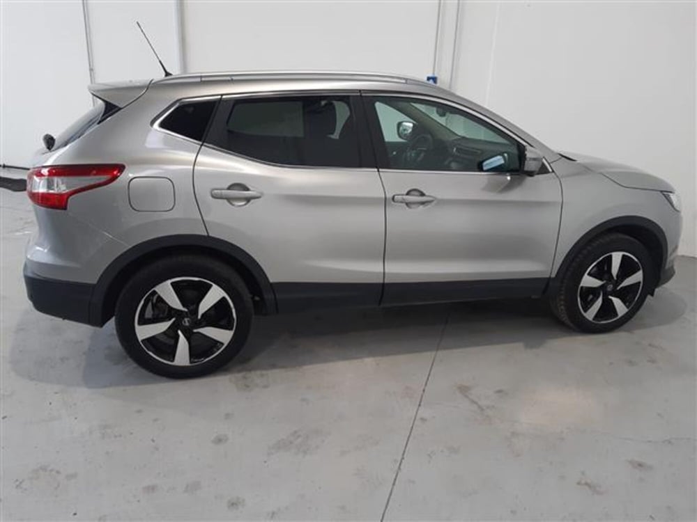 Nissan Qashqai usata a Asti (5)