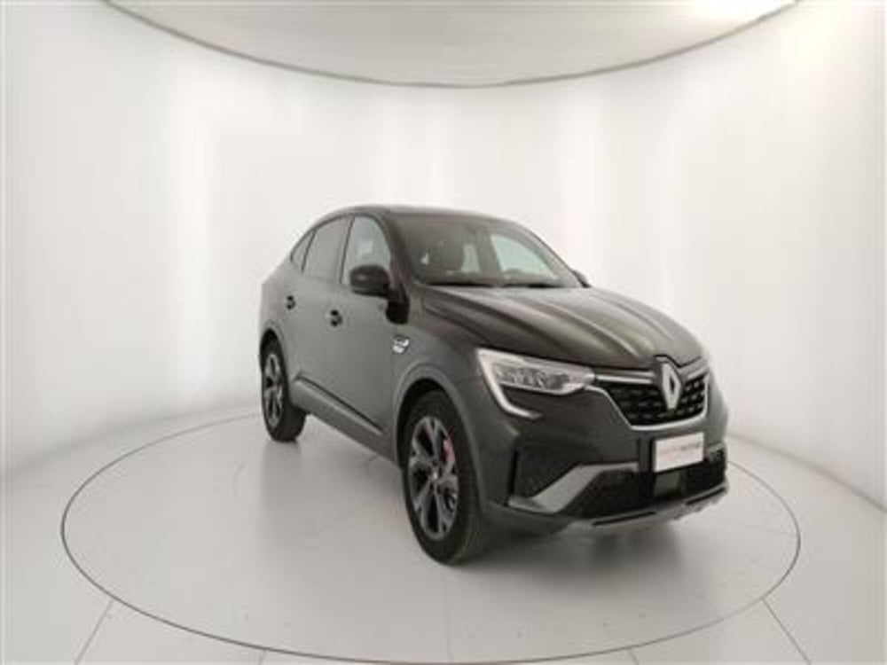 Renault Arkana usata a Bari (11)