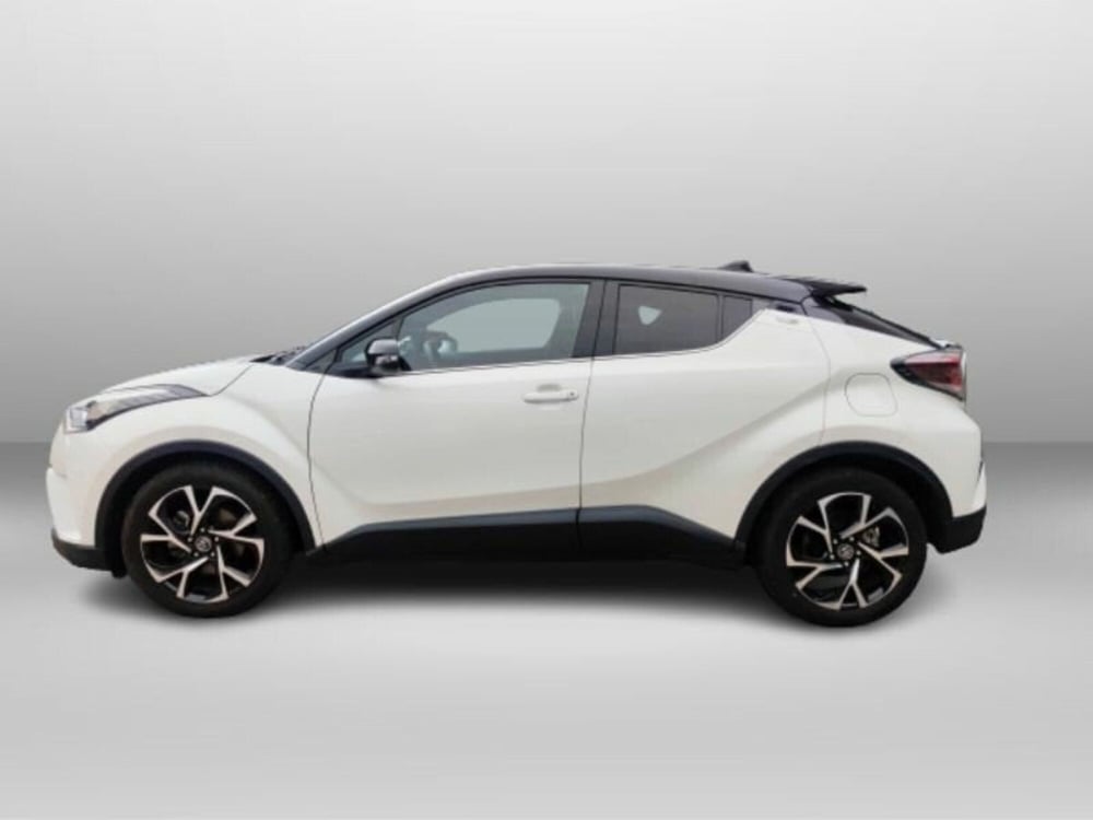 Toyota Toyota C-HR usata a Sondrio (5)