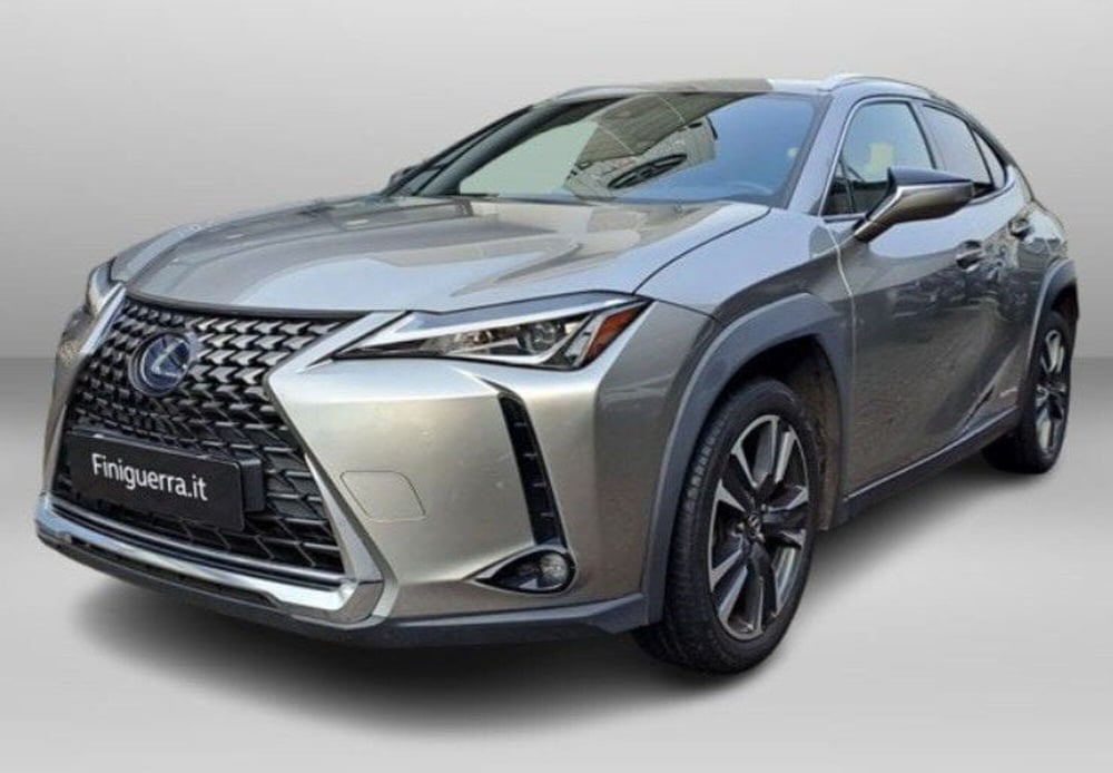 Lexus UX usata a Lecco