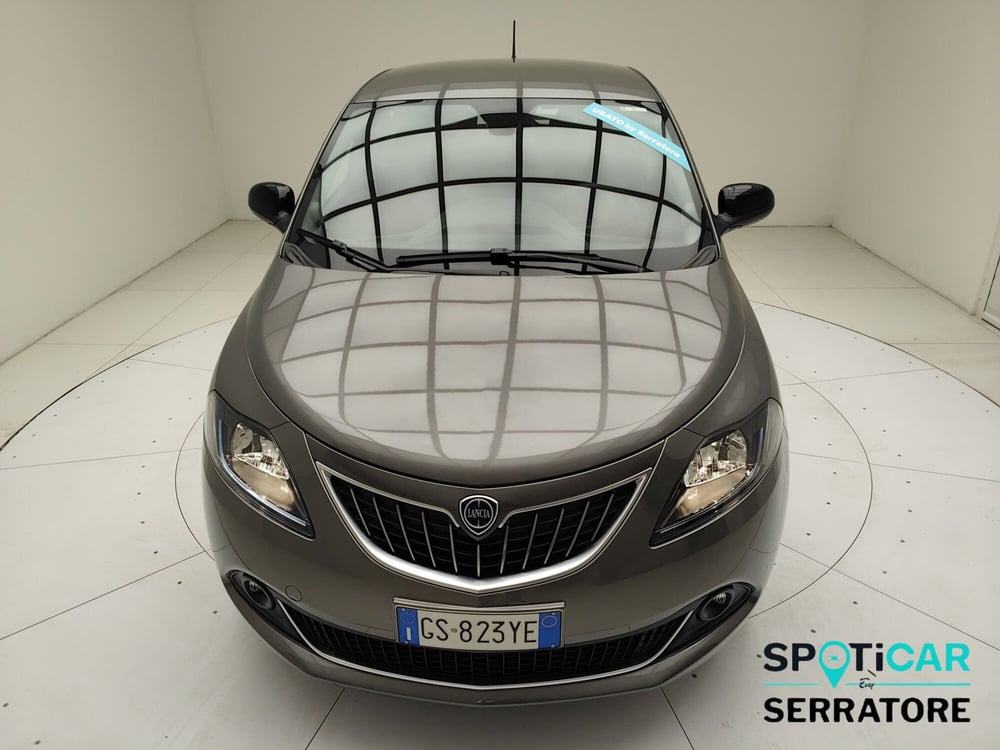 Lancia Ypsilon usata a Como (2)