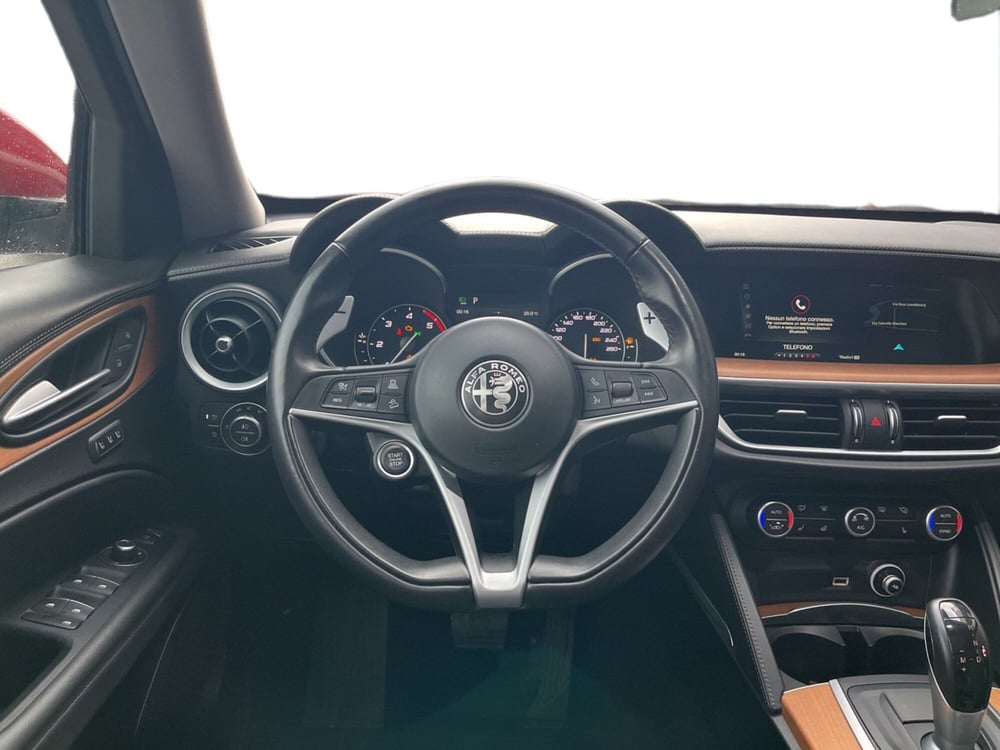 Alfa Romeo Stelvio usata a Torino (12)