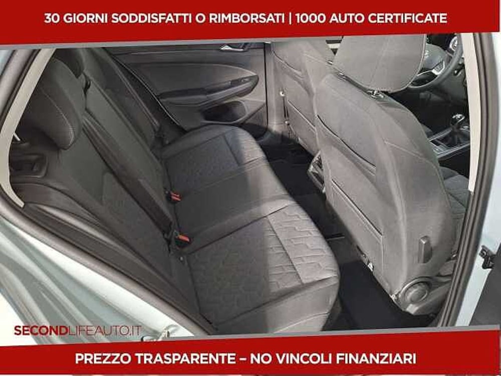 Volkswagen Golf nuova a Chieti (11)