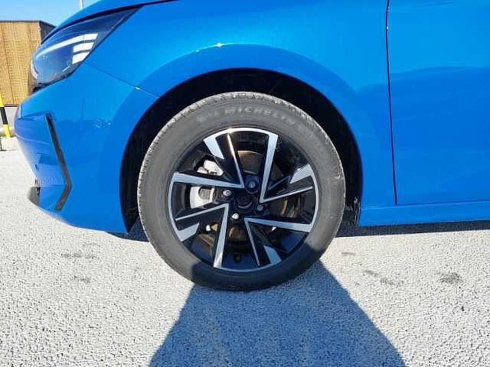 Opel Corsa nuova a Ravenna (13)