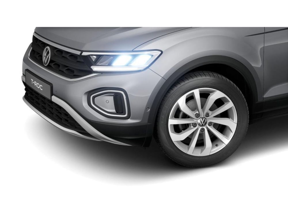 Volkswagen T-Roc nuova a Novara (8)