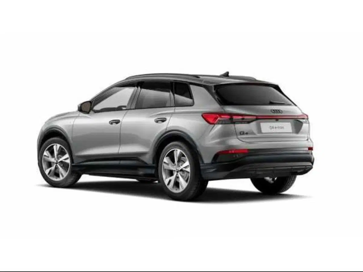 Audi Q4 usata a Avellino (4)