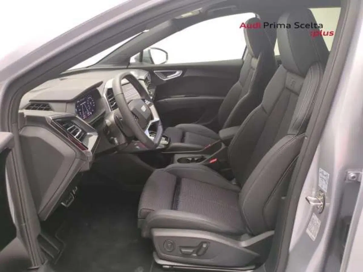 Audi Q4 usata a Avellino (20)
