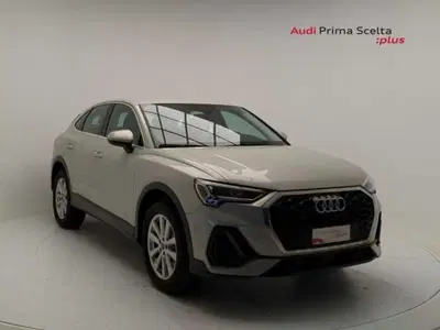 Audi Q3 Sportback 45 TFSI e S tronic Business Plus nuova a Pratola Serra