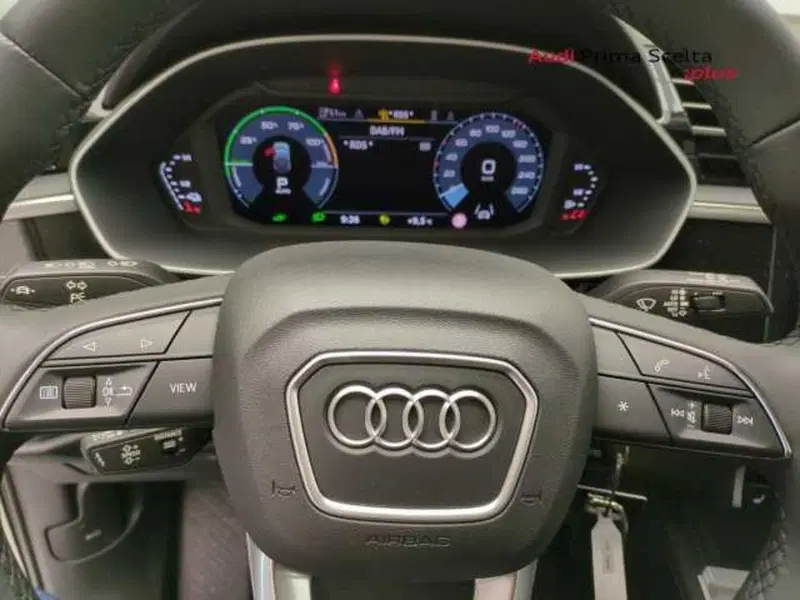 Audi Q3 Sportback nuova a Avellino (15)