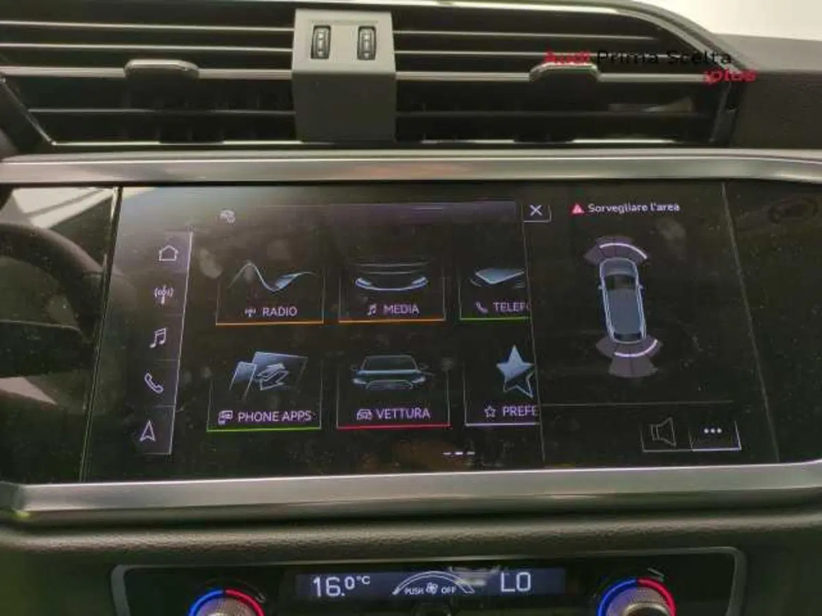 Audi Q3 Sportback nuova a Avellino (20)