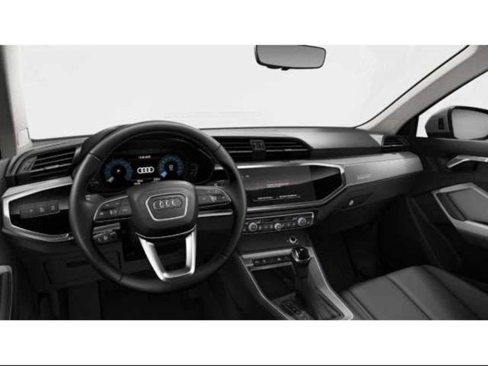 Audi Q3 Sportback nuova a Avellino (6)