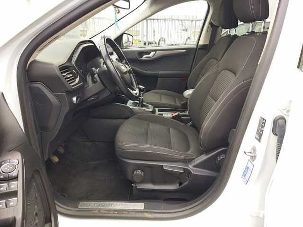 Ford Kuga usata a Torino (13)