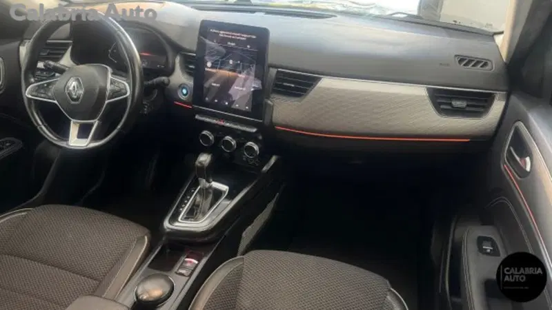 Renault Arkana usata a Reggio Calabria (8)