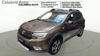 Dacia Sandero Stepway 1.0 TCe 100 CV ECO-G Comfort del 2020 usata a Gioia Tauro